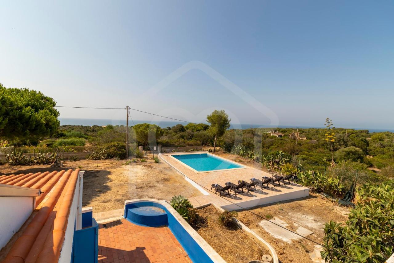 Villas2Go2 Praia Da Marinha ลาโกอา ภายนอก รูปภาพ