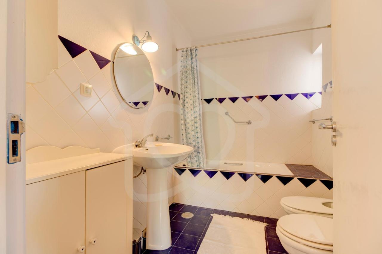 Villas2Go2 Praia Da Marinha ลาโกอา ภายนอก รูปภาพ